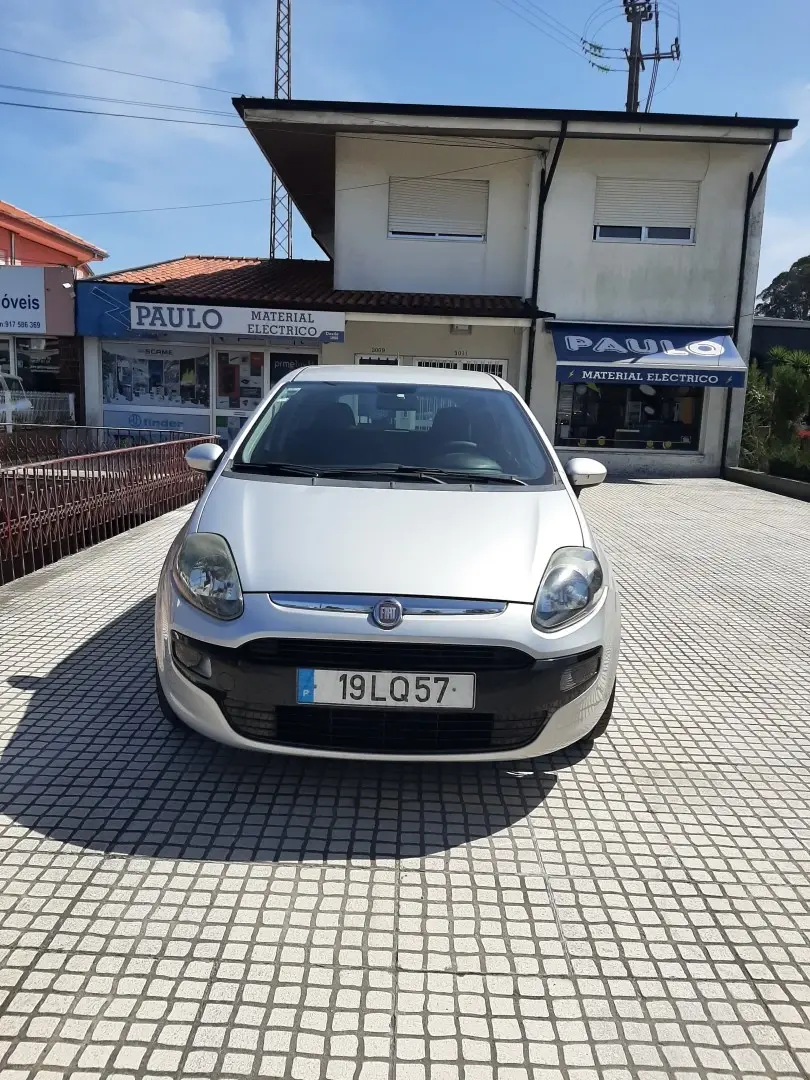 Fiat Punto Evo 1.3 M-Jet Dynamic Style 2