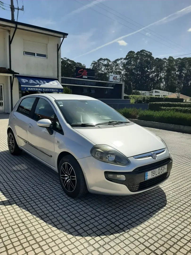 Fiat Punto Evo 1.3 M-Jet Dynamic Style 3