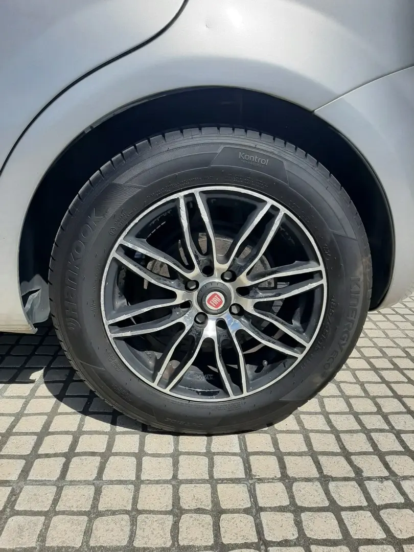 Fiat Punto Evo 1.3 M-Jet Dynamic Style 9