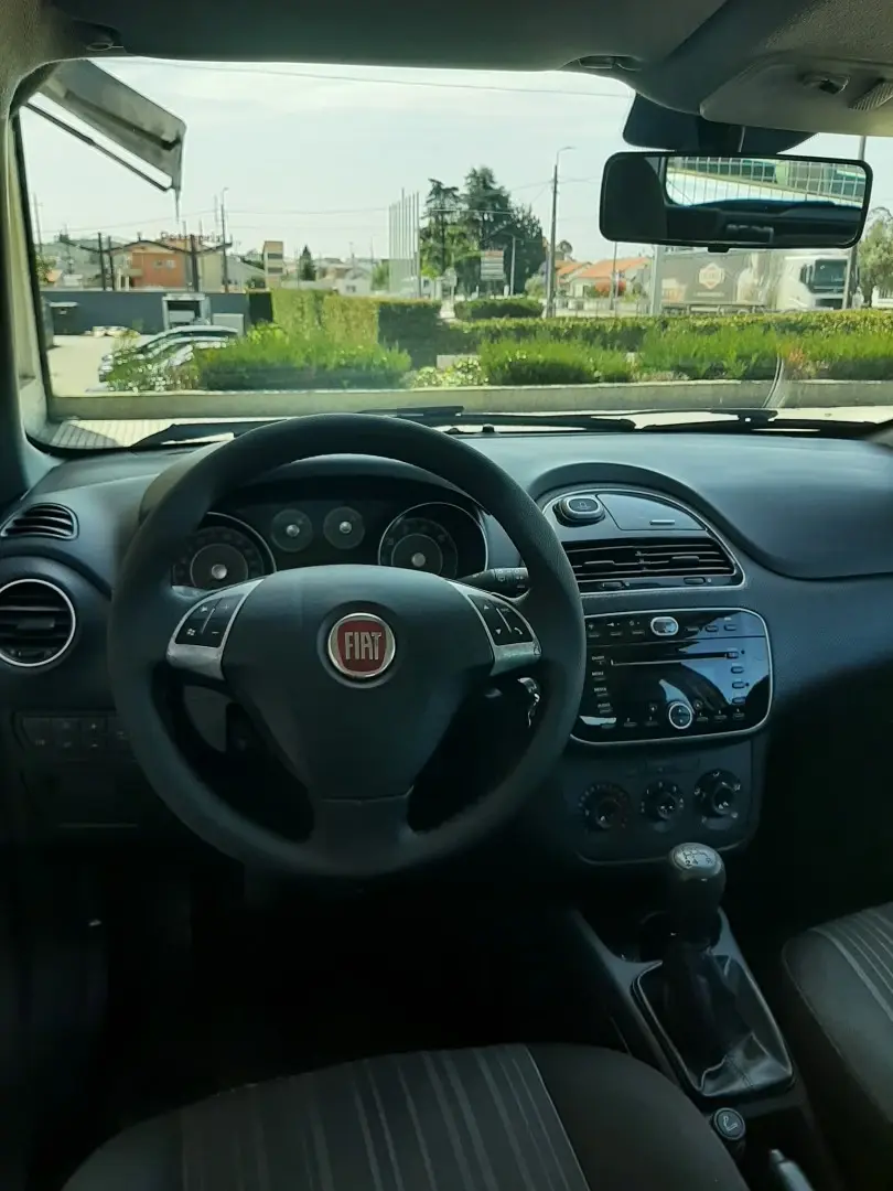 Fiat Punto Evo 1.3 M-Jet Dynamic Style 14