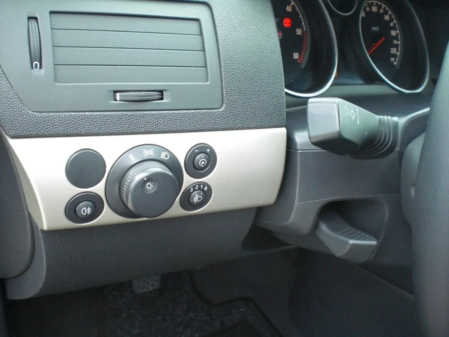 Opel Astra Caravan 1.3 CDTi Edition 18