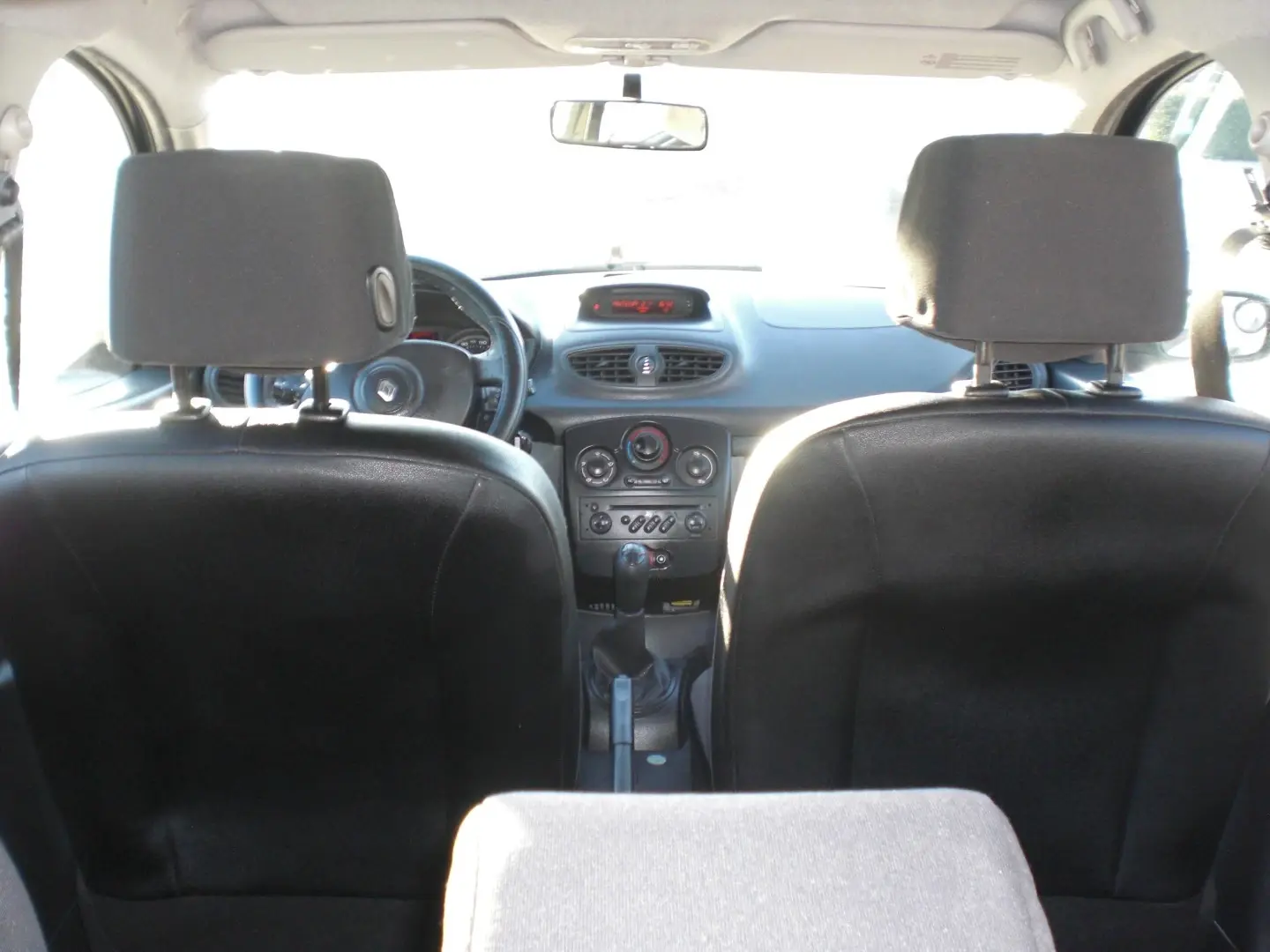 Renault Clio 1.5 dCi Confort 13