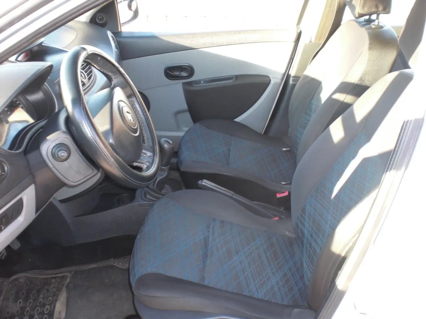 Renault Clio 1.5 dCi Confort 16