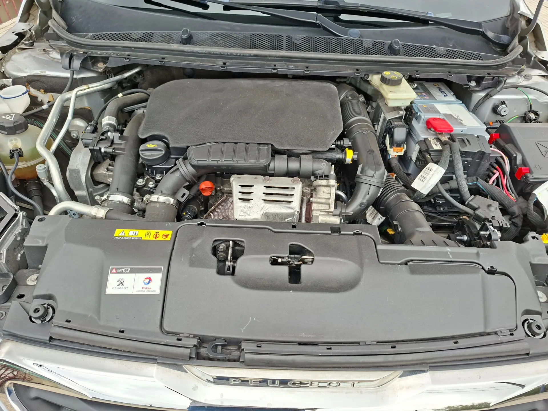 Peugeot 308 1.2 PureTech Allure 29