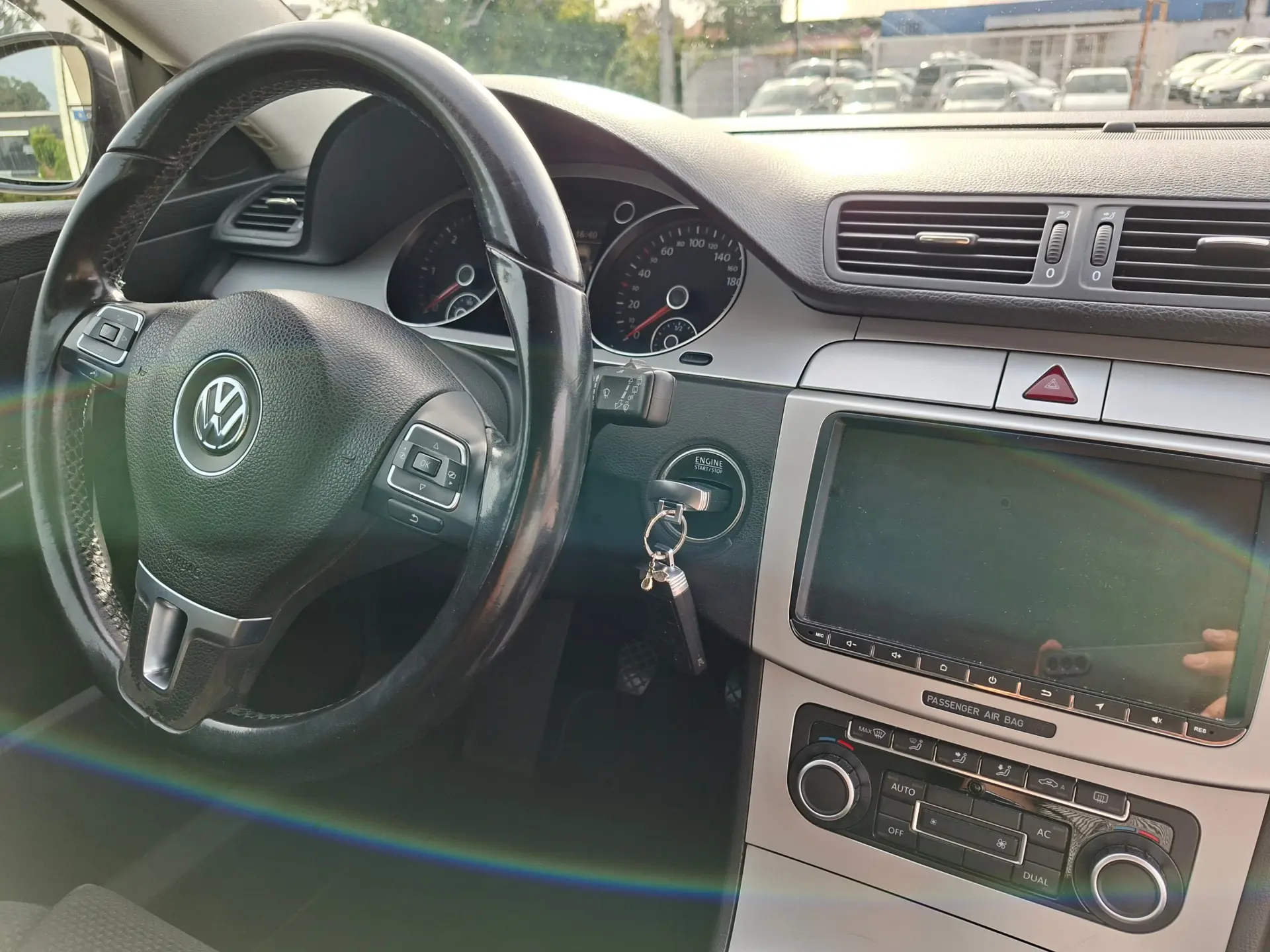Volkswagen Passat Variant 1.6 TDi BlueMotion 16