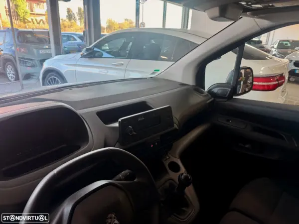 Peugeot Partner 1.5 BlueHDi 8