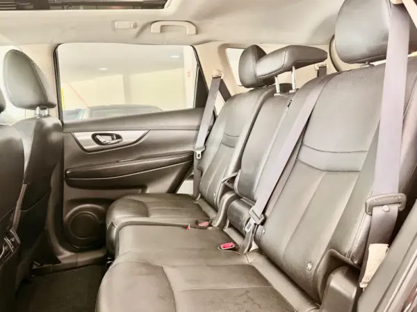 Nissan X-Trail 1.6 dCi N-Connecta Xtronic 7