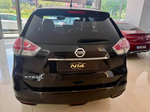 Nissan X-Trail 1.6 dCi N-Connecta Xtronic 11