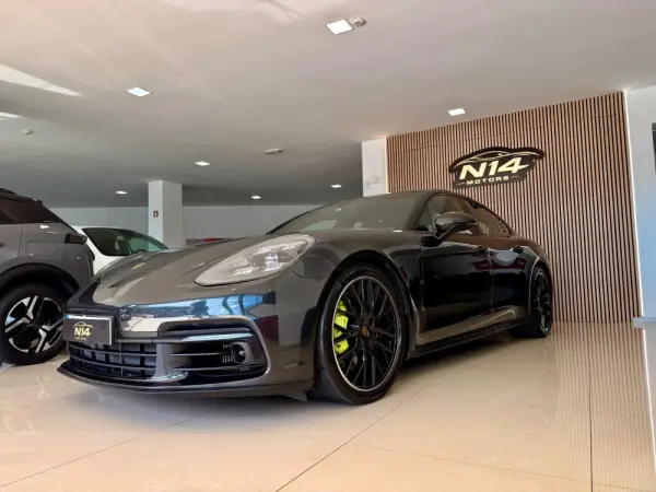 Porsche Panamera Outro 2
