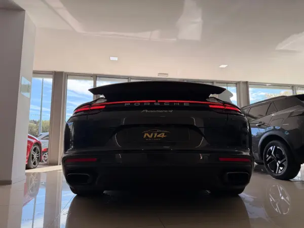 Porsche Panamera Outro 8
