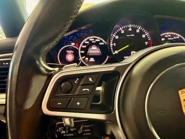 Porsche Panamera Outro 13