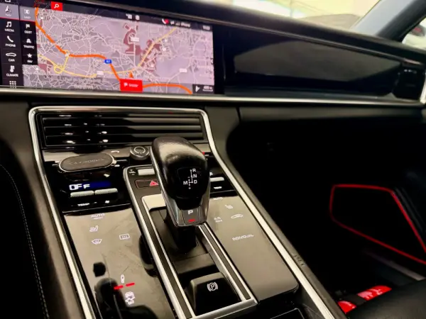 Porsche Panamera Outro 19