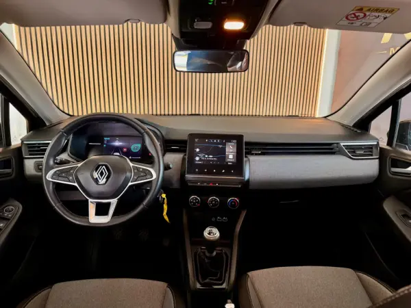 Renault Clio 1.0 TCe Techno 10