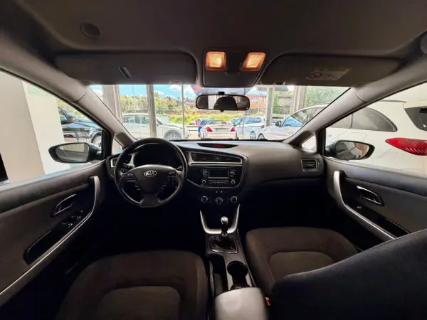 Kia Ceed SW 1.4 CRDi Prime 17