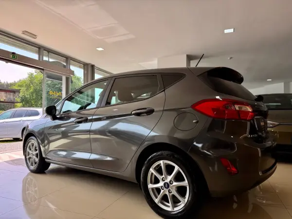 Ford Fiesta 1.1 Ti-VCT Titanium 18