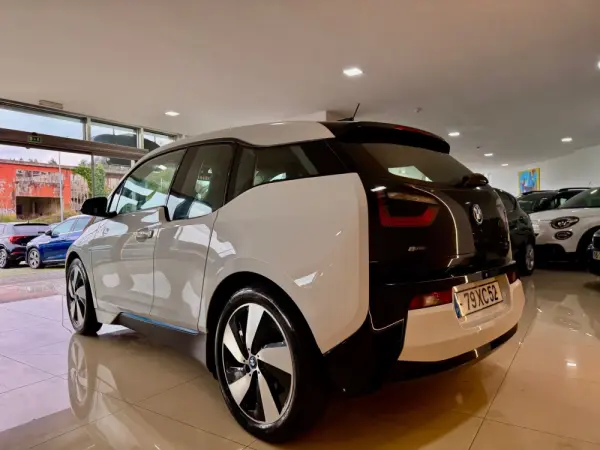BMW i3 12