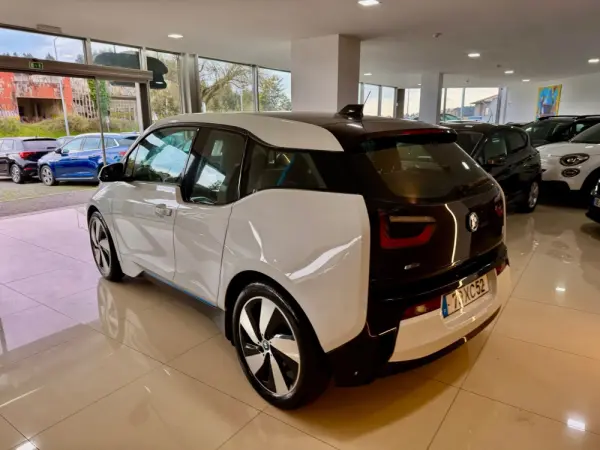 BMW i3 13