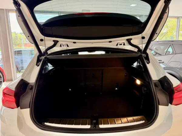 BMW X2 16 d sDrive Pack M 54