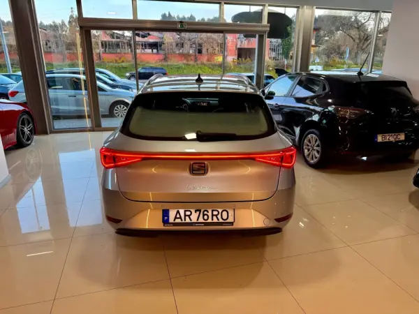 SEAT Leon ST 2.0 TDI Style 13