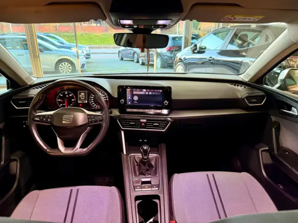 SEAT Leon ST 2.0 TDI Style 17