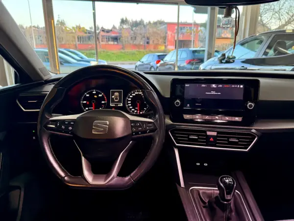 SEAT Leon ST 2.0 TDI Style 19