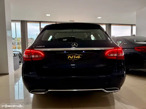 Mercedes-Benz C 200 AVANTGARDE 6