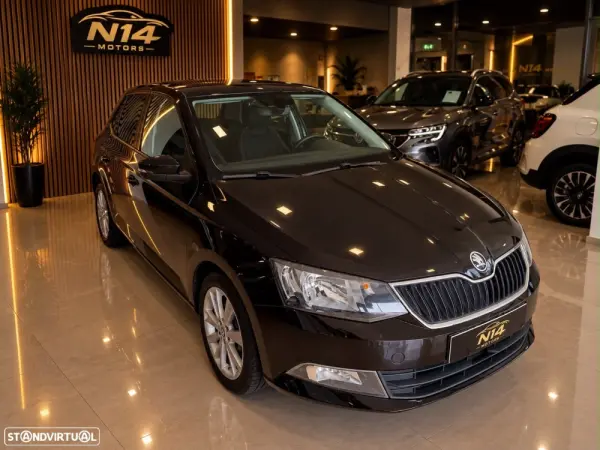 Skoda Fabia Outro 3