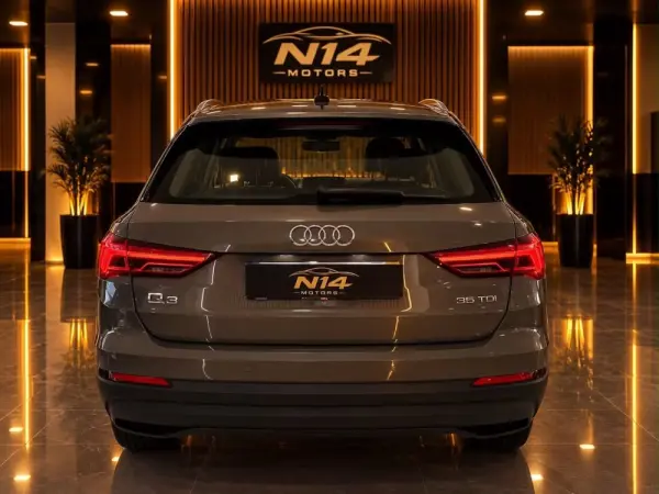Audi Q3 35 TDI 3
