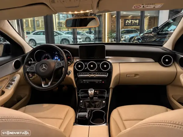 Mercedes-Benz C 220 11