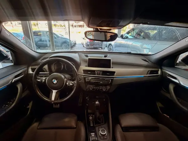 BMW X2 25 e xDrive Pack M 6