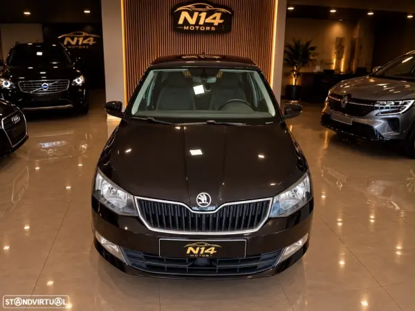 Skoda Fabia Outro 2