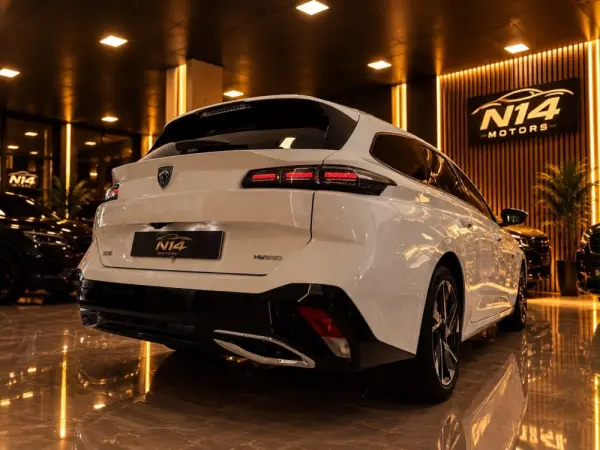 Peugeot 308 SW SW HYBRID 3