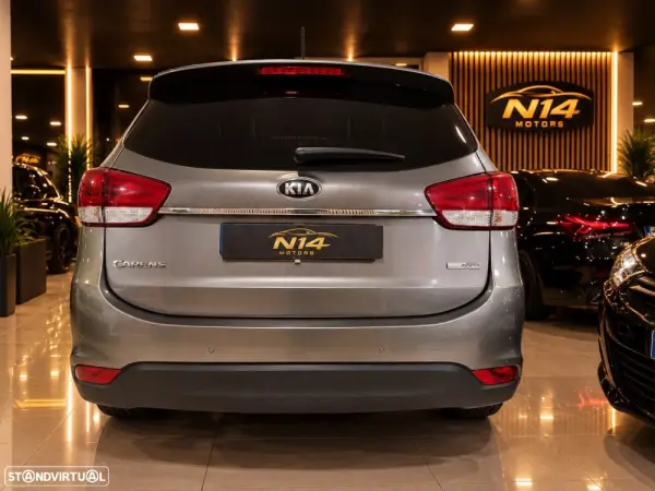 Kia Carens 1.7 CRDi ISG TX 8