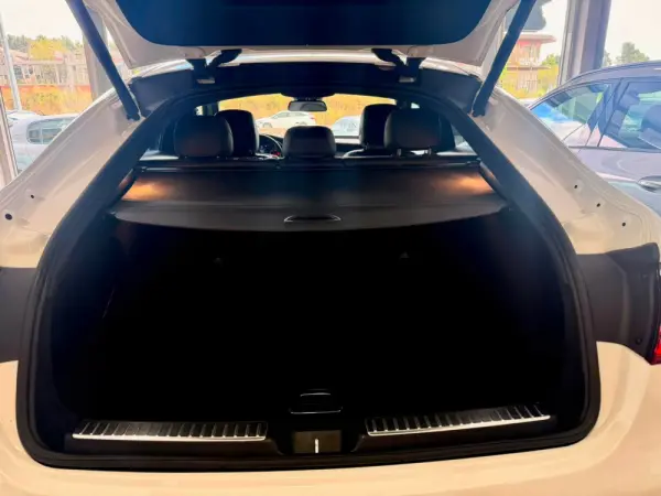 Mercedes-Benz 220 ver-glc--coupe-d-4matic-9g--tronic-amg-line 6