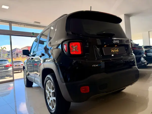 Jeep Renegade 1.3 TG Limited 4