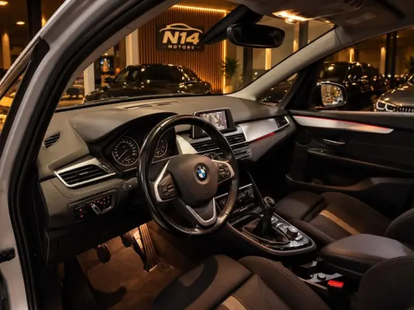 BMW 216 Gran Tourer 216 d 5