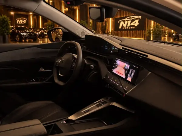 Peugeot 308 SW SW HYBRID 8