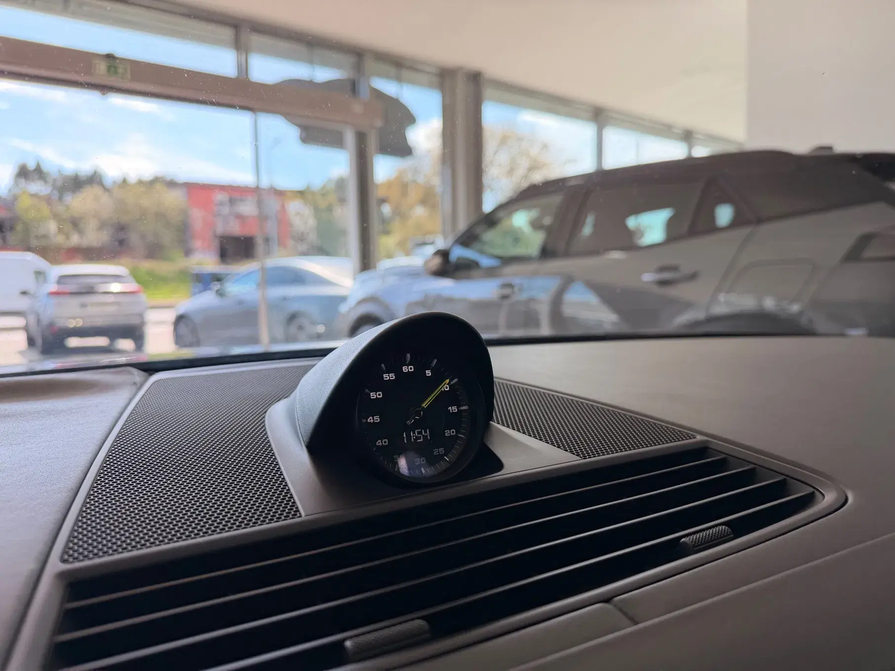Porsche Panamera Outro 14