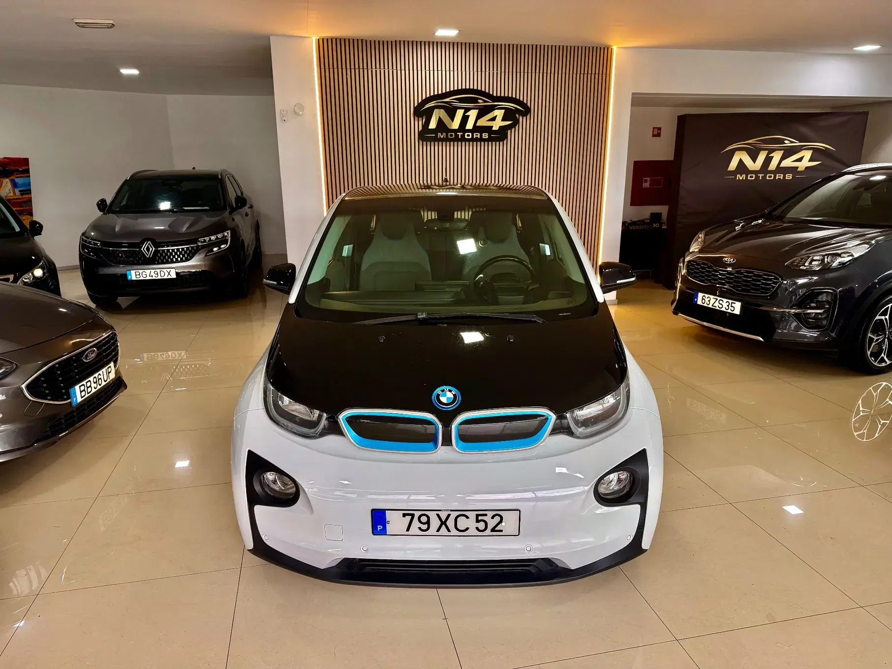 BMW i3 19