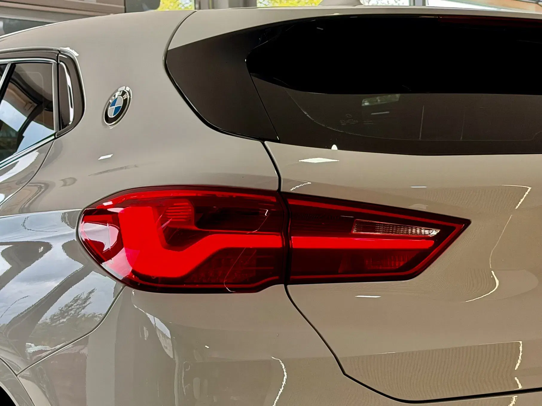 BMW X2 16 d sDrive Pack M 44