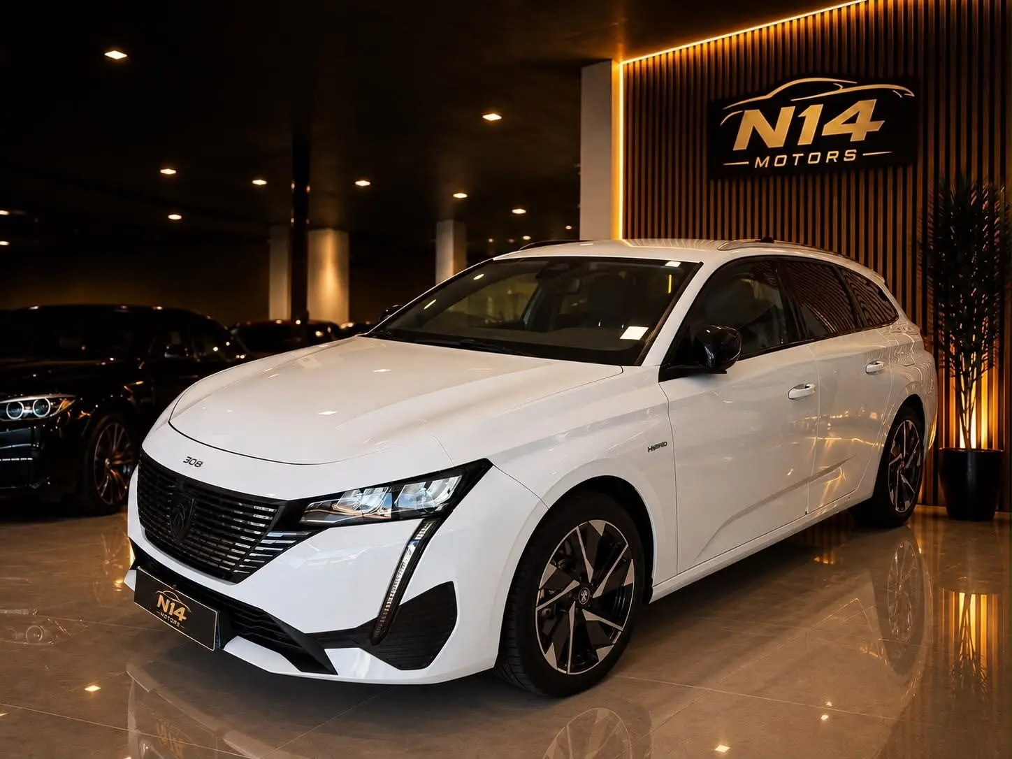 Peugeot 308 SW SW HYBRID 1