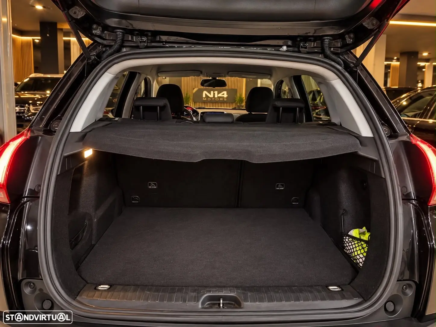 Peugeot 2008 1.2 VTi 10