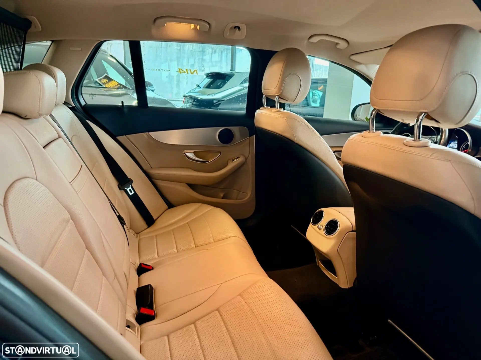 Mercedes-Benz C 200 AVANTGARDE 10
