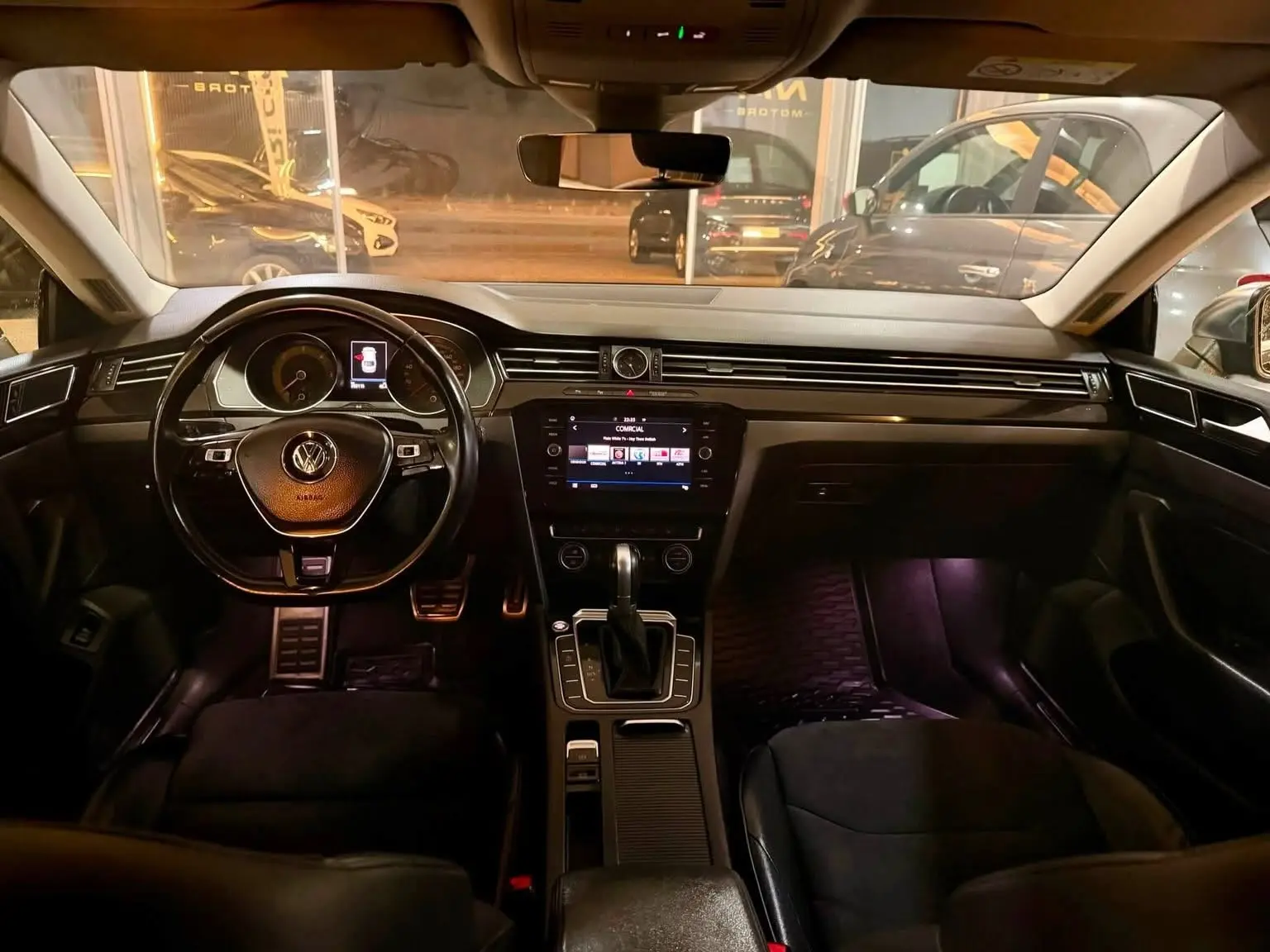 Volkswagen Arteon 8