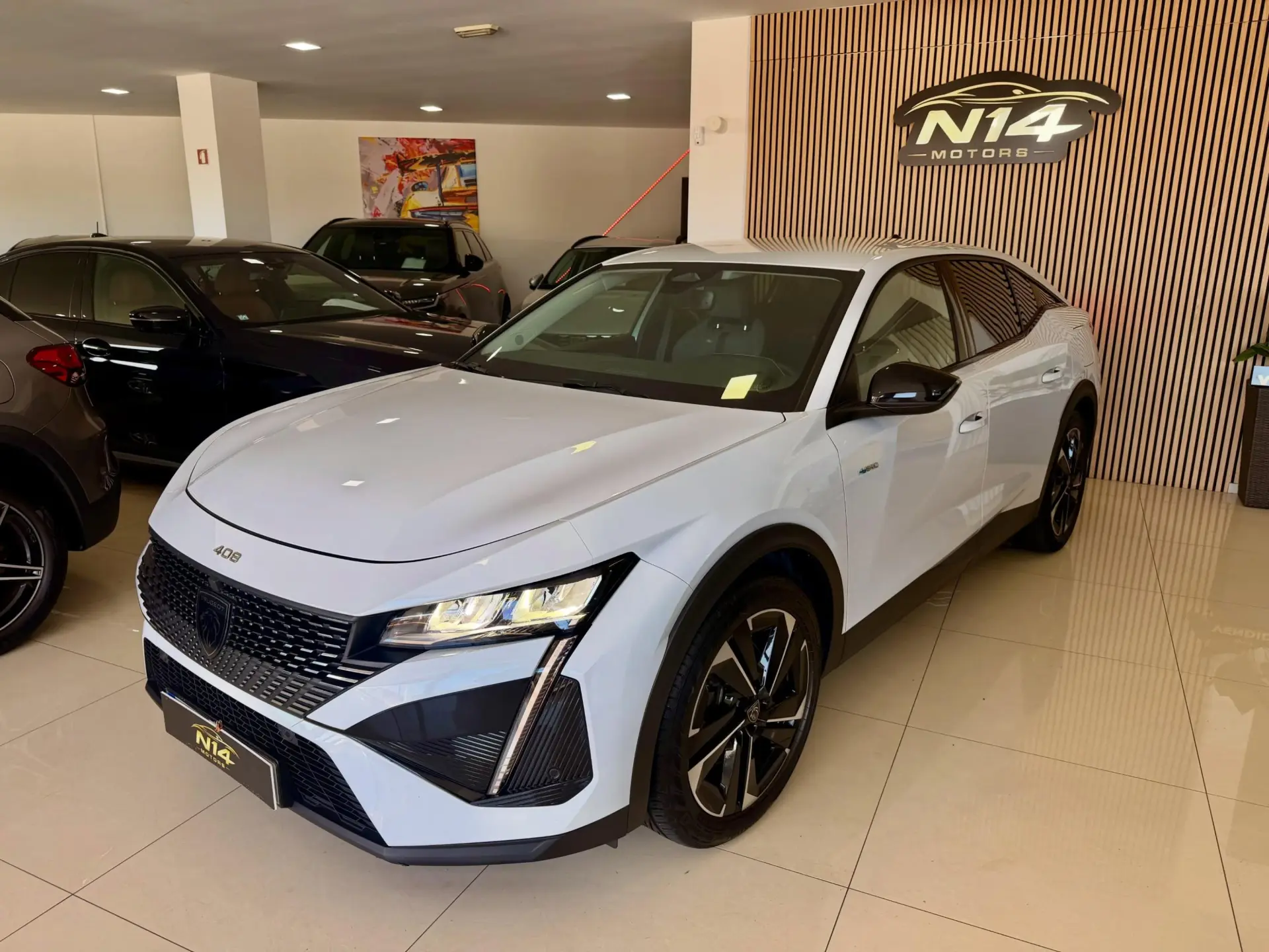 Peugeot 408 1.6 Hybrid Allure e-EAT8 1