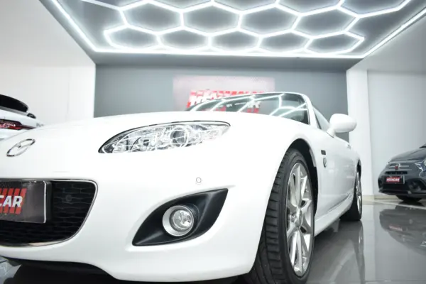 Mazda MX-5 MZR 1.8 20º Aniversário 11