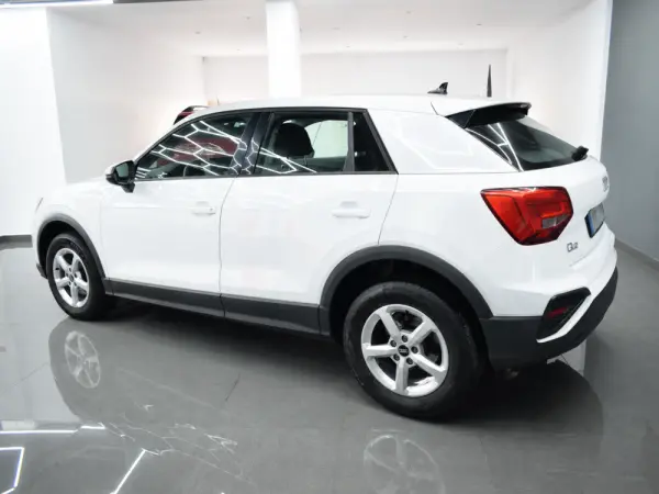 Audi Q2 30 TFSI Advanced 2