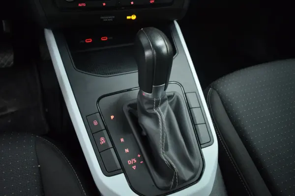 SEAT Arona 1.0 TSI Style DSG 8