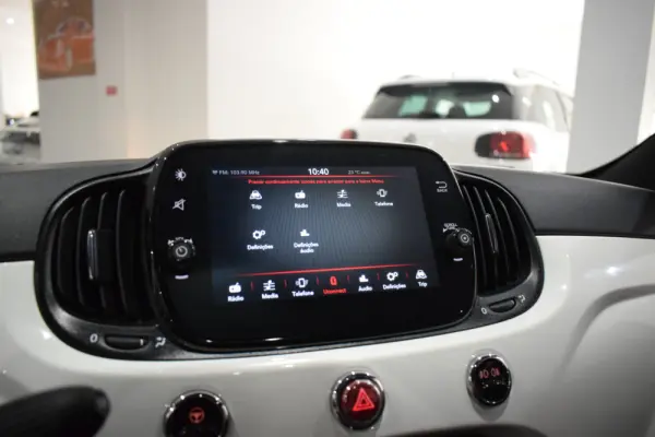 Fiat 500 1.0 Hybrid 12