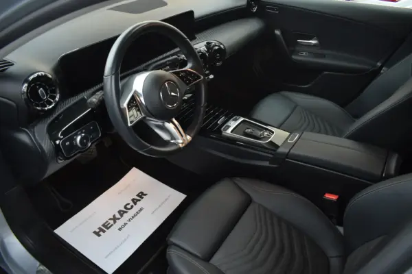 Mercedes-Benz A 200 Standard 6